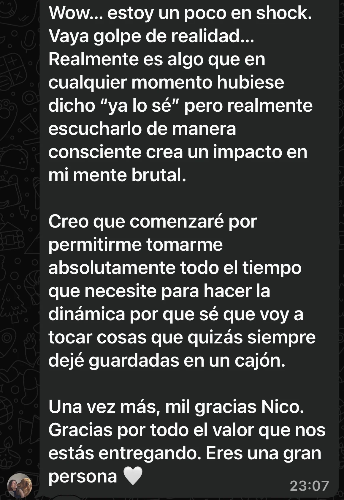 Mensaje real de una persona describiendo el impacto de una dinámica de Código Expansión Consciente.